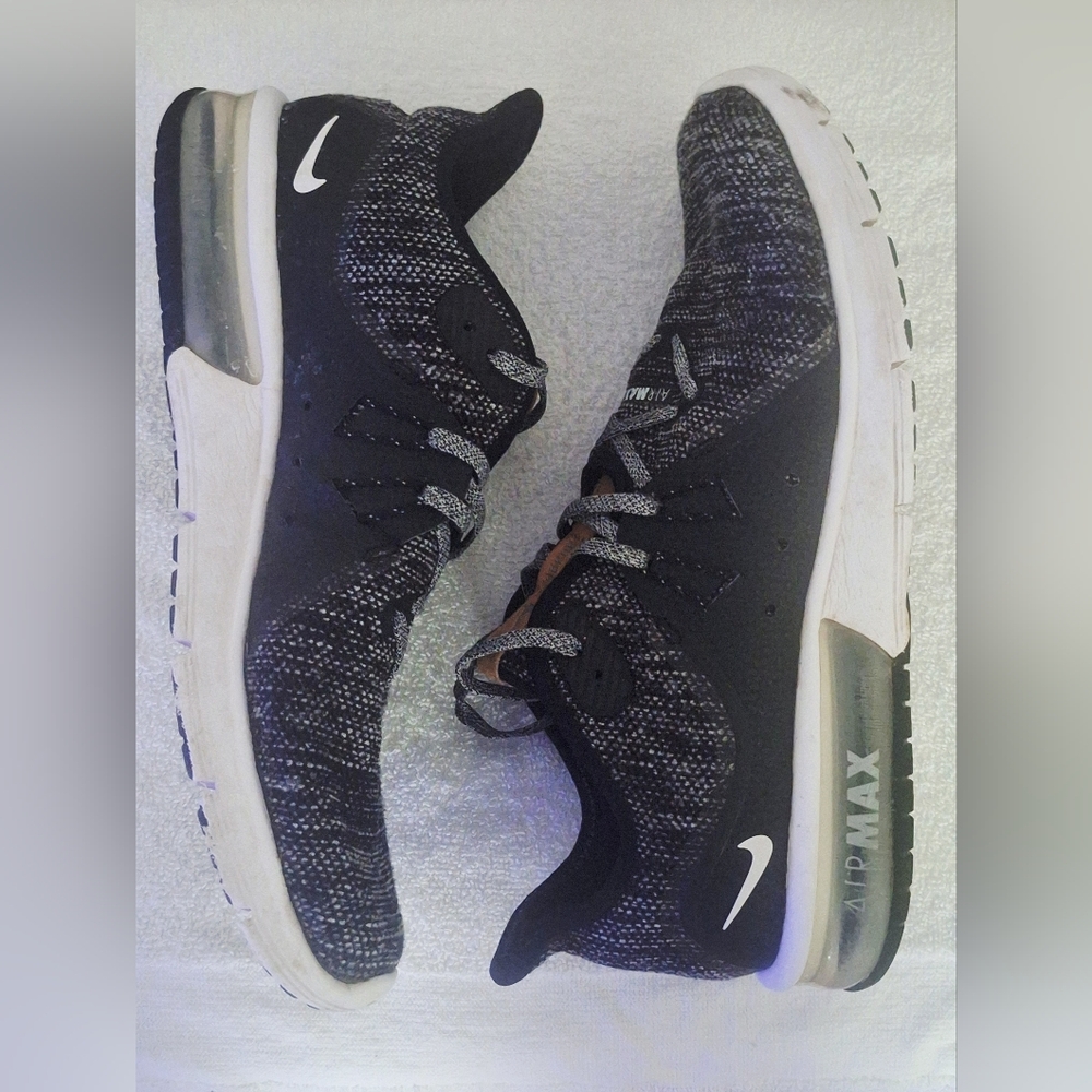 Nike Black and Gray Air Max Knit Athletic Shoes